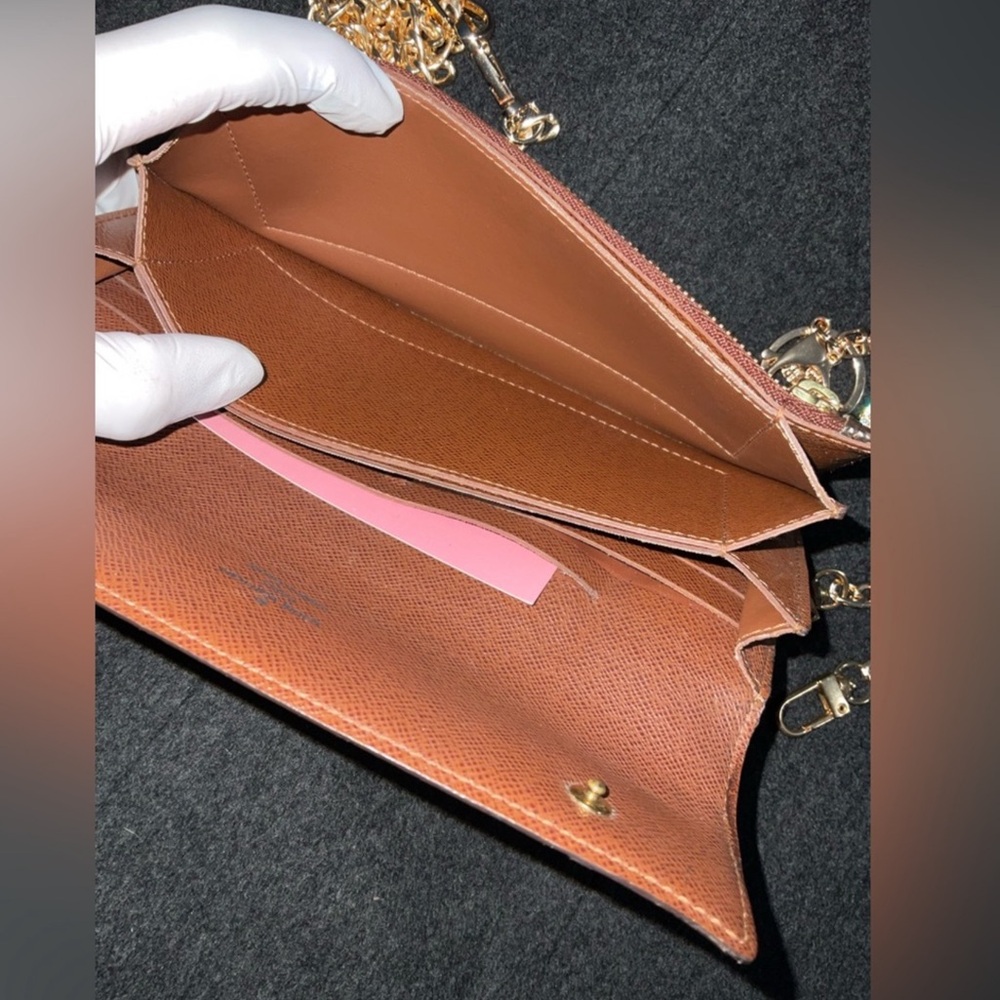 ✅AUTHENTIC LOUIS VUITTON ACCORDION STYLE - Picture 12 of 15
